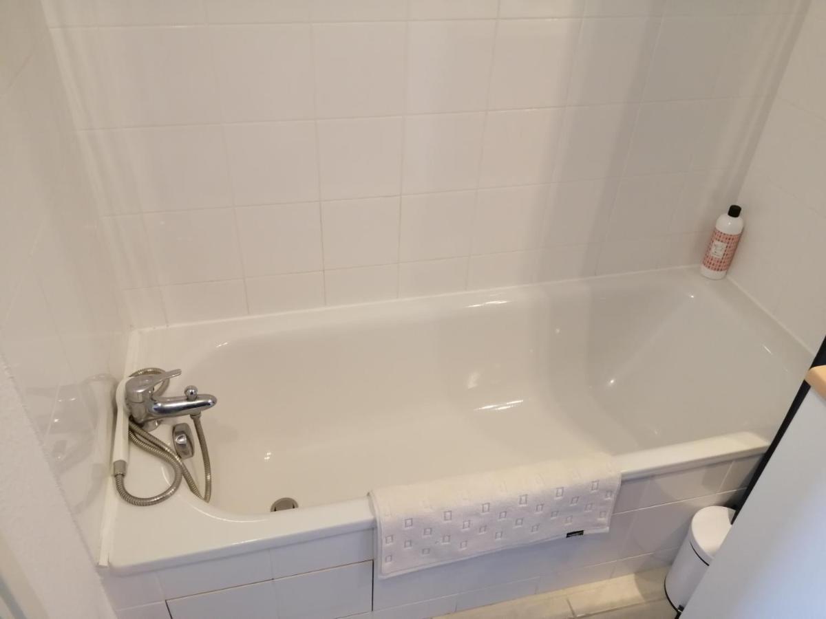 Le Cocon De Marie,Piscine, Balcon, Parking Gratuit, Baignoire Daire Carcassonne Dış mekan fotoğraf