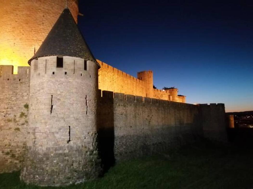 Le Cocon De Marie,Piscine, Balcon, Parking Gratuit, Baignoire Daire Carcassonne Dış mekan fotoğraf